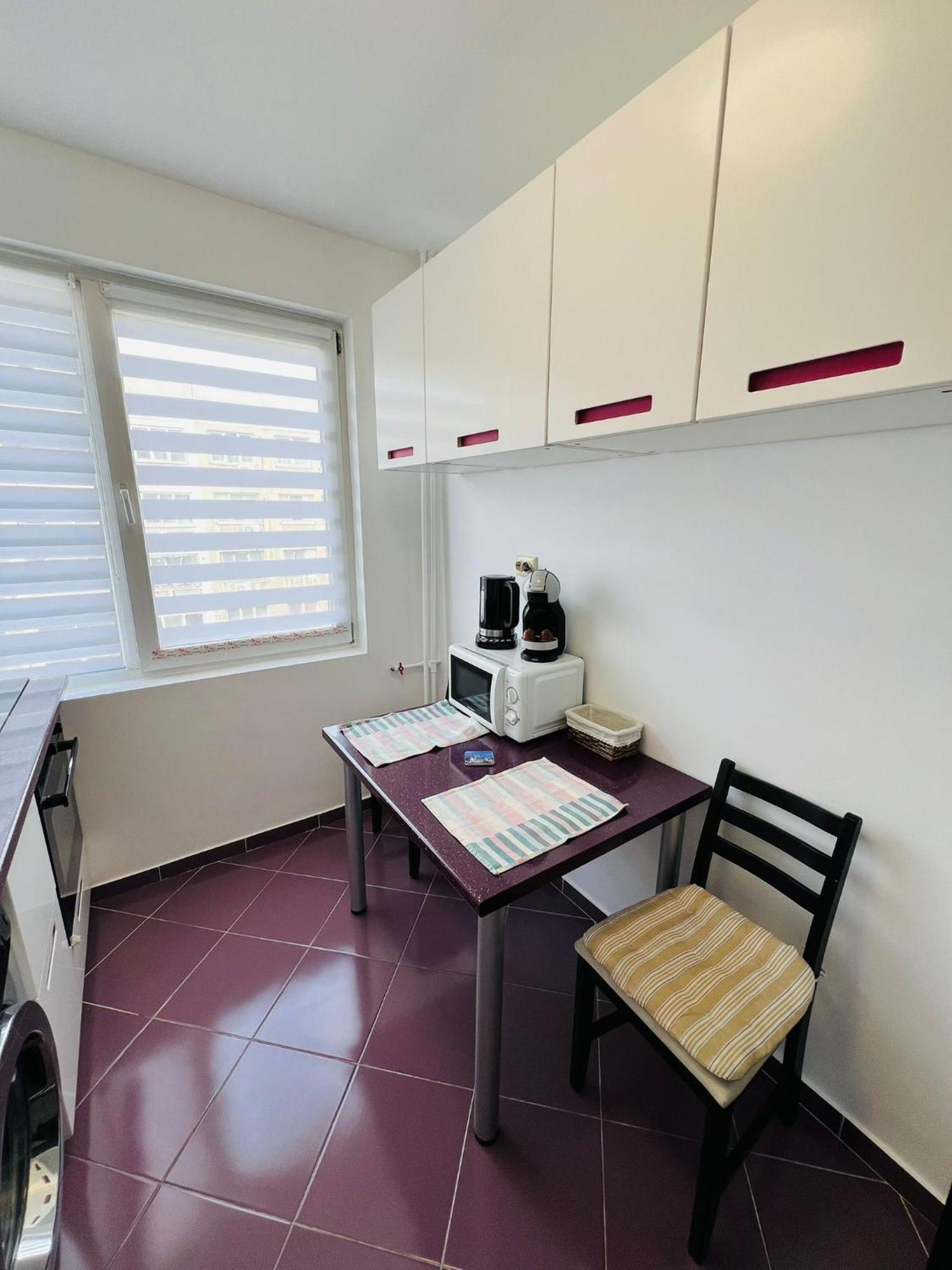 Apartament Naty Apartment Bucharest Exterior photo